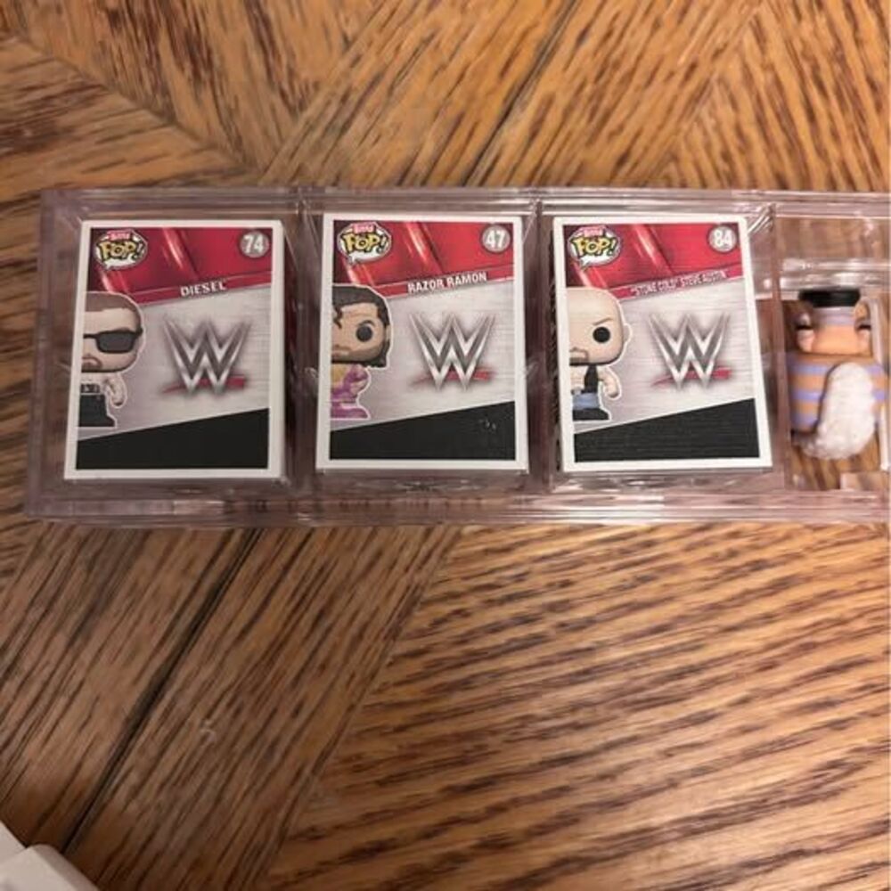 Funko Bitty Pop WWE Mini Figures Stone Cold, Razor Ramon, Diesel + Rey Mysterio - Picture 2 of 2